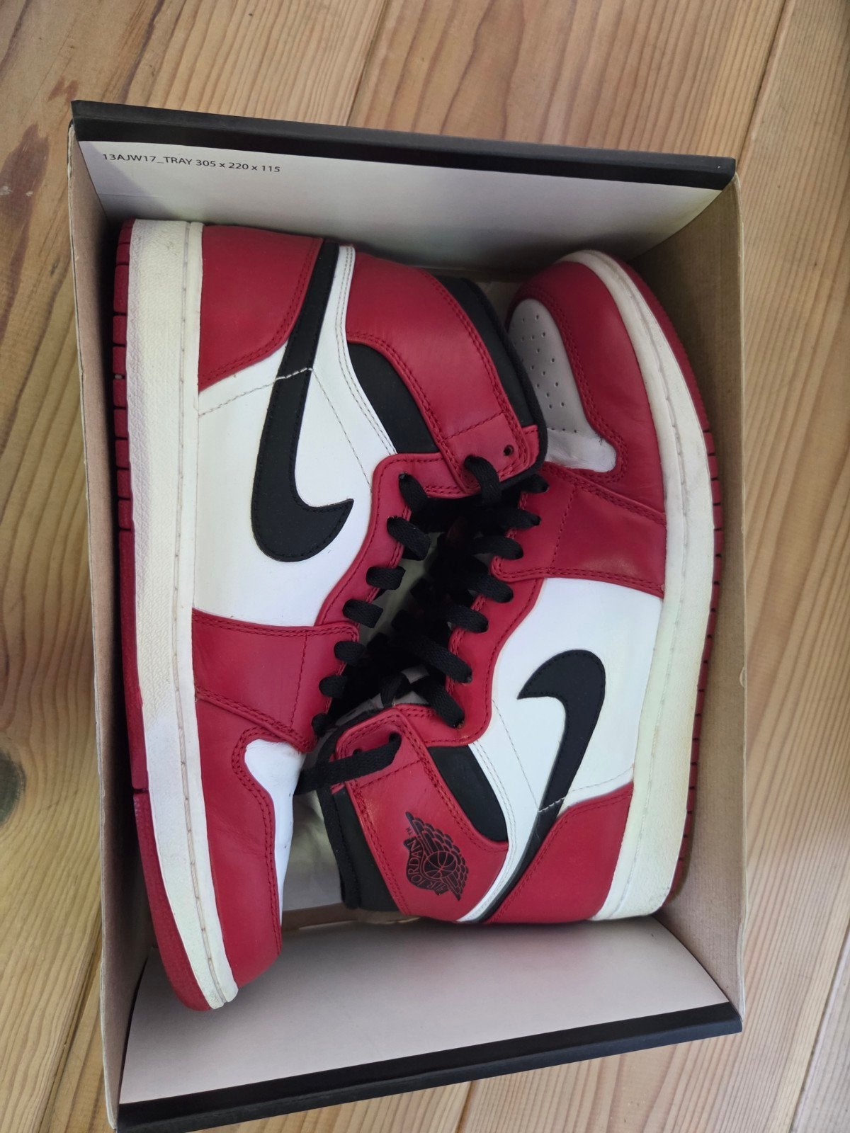 Nike Air Jordan 1 Retro High - Maat 42.5, Ophalen of Verzenden, Zo goed als nieuw