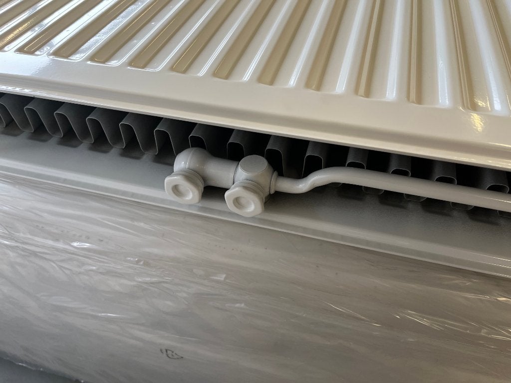 Brugman Centric radiator 400 hoog x 2800 breed T22 3300 Watt, Doe-het-zelf en Verbouw, Verwarming en Radiatoren, 30 tot 80 cm