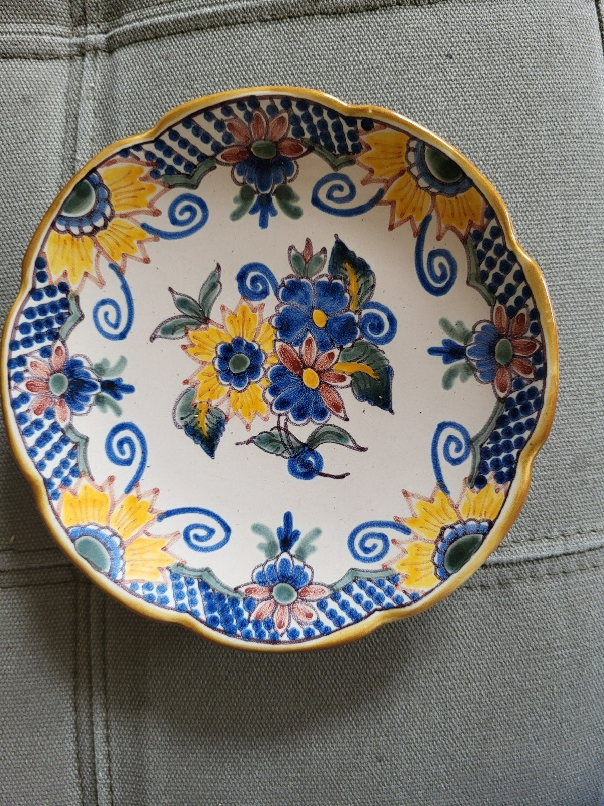 Makkum Aardewerk Wandbordje - Bloemenmotief, Ophalen of Verzenden