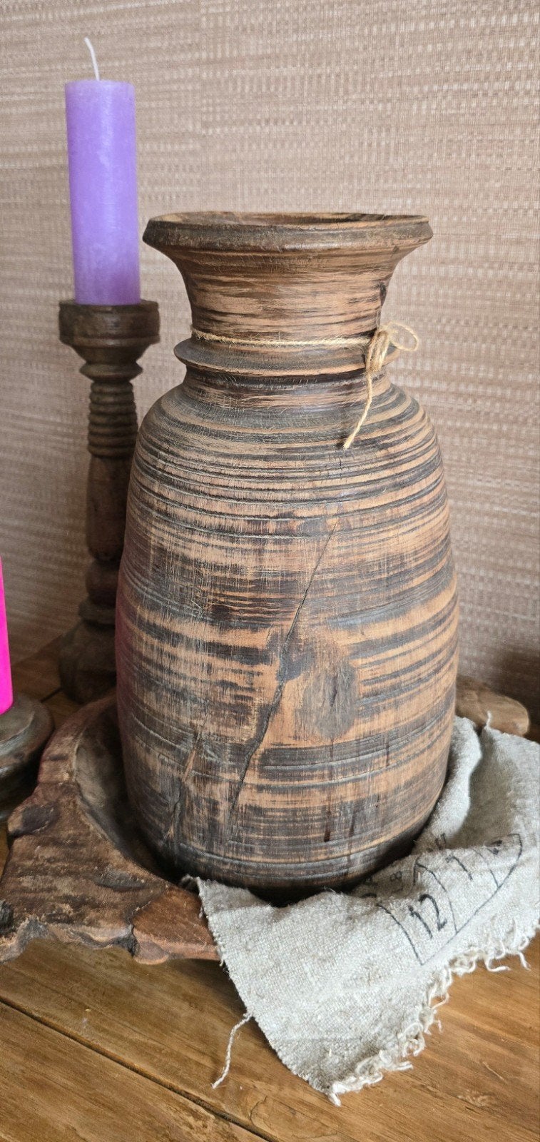 Oude houten Nepalese kruik, Huis en Inrichting, Ophalen