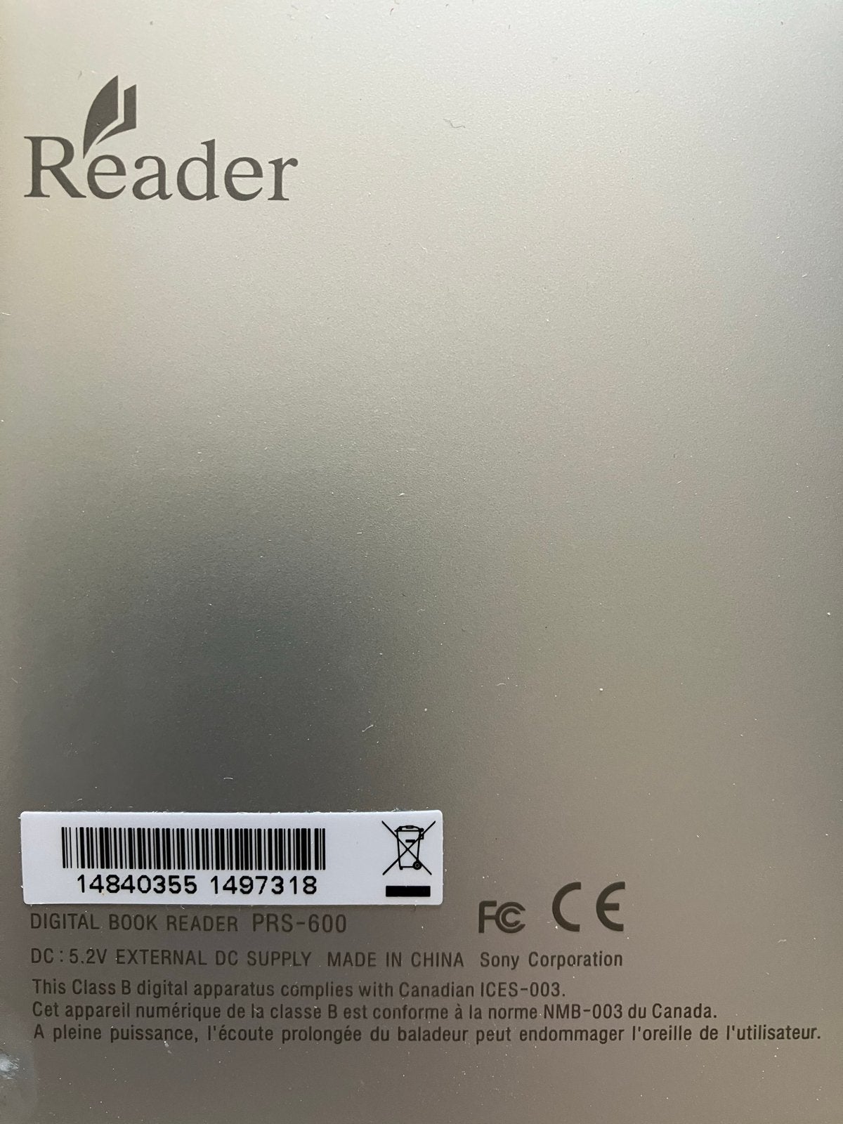 Sony Reader PRS-600 E-reader met hoes en kabels, Ophalen of Verzenden