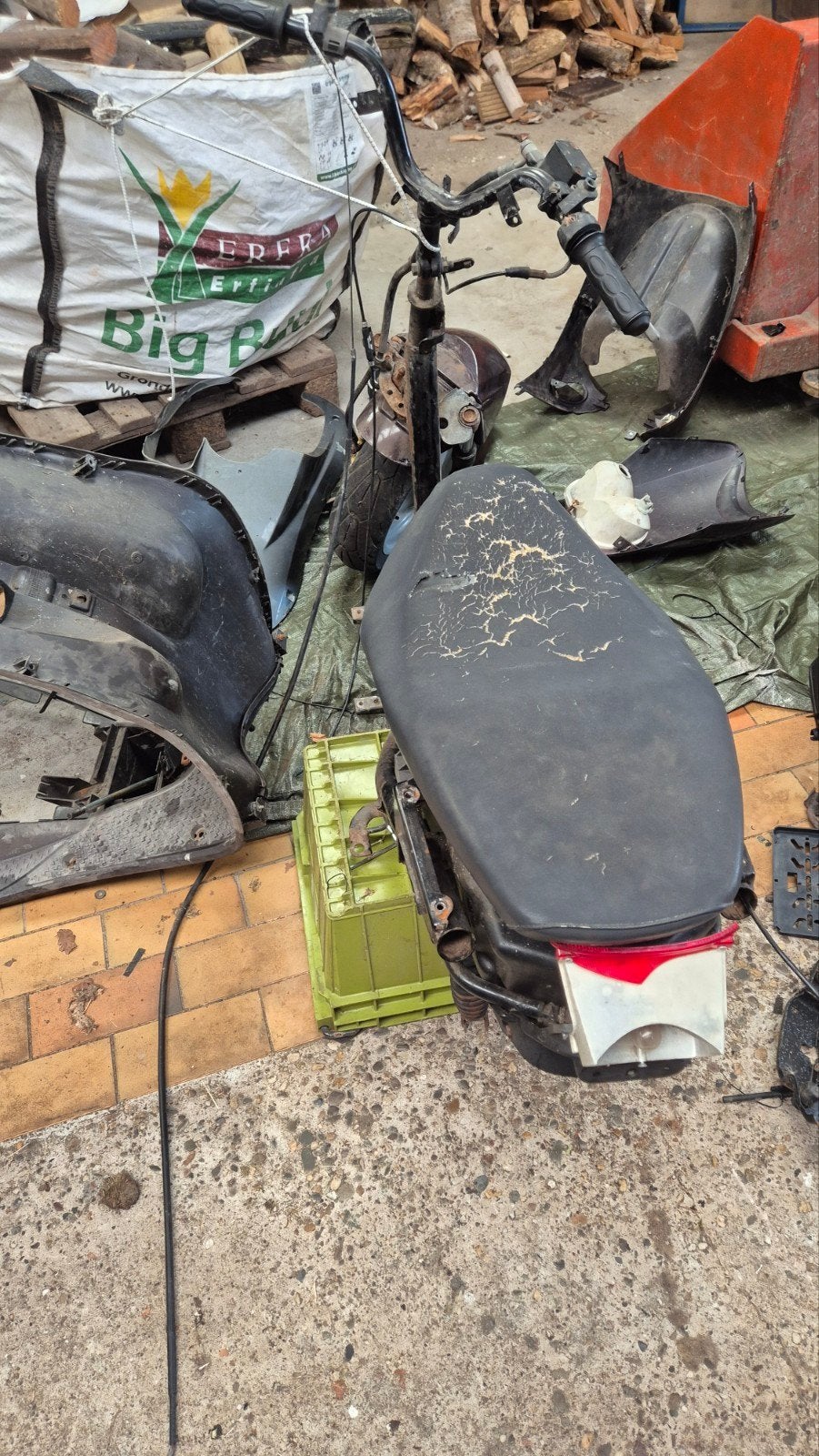 Yamaha Neos onderdelen: frame, voorvork, wielen, tank, etc., Ophalen of Verzenden, Gebruikt, Overige typen, Yamaha