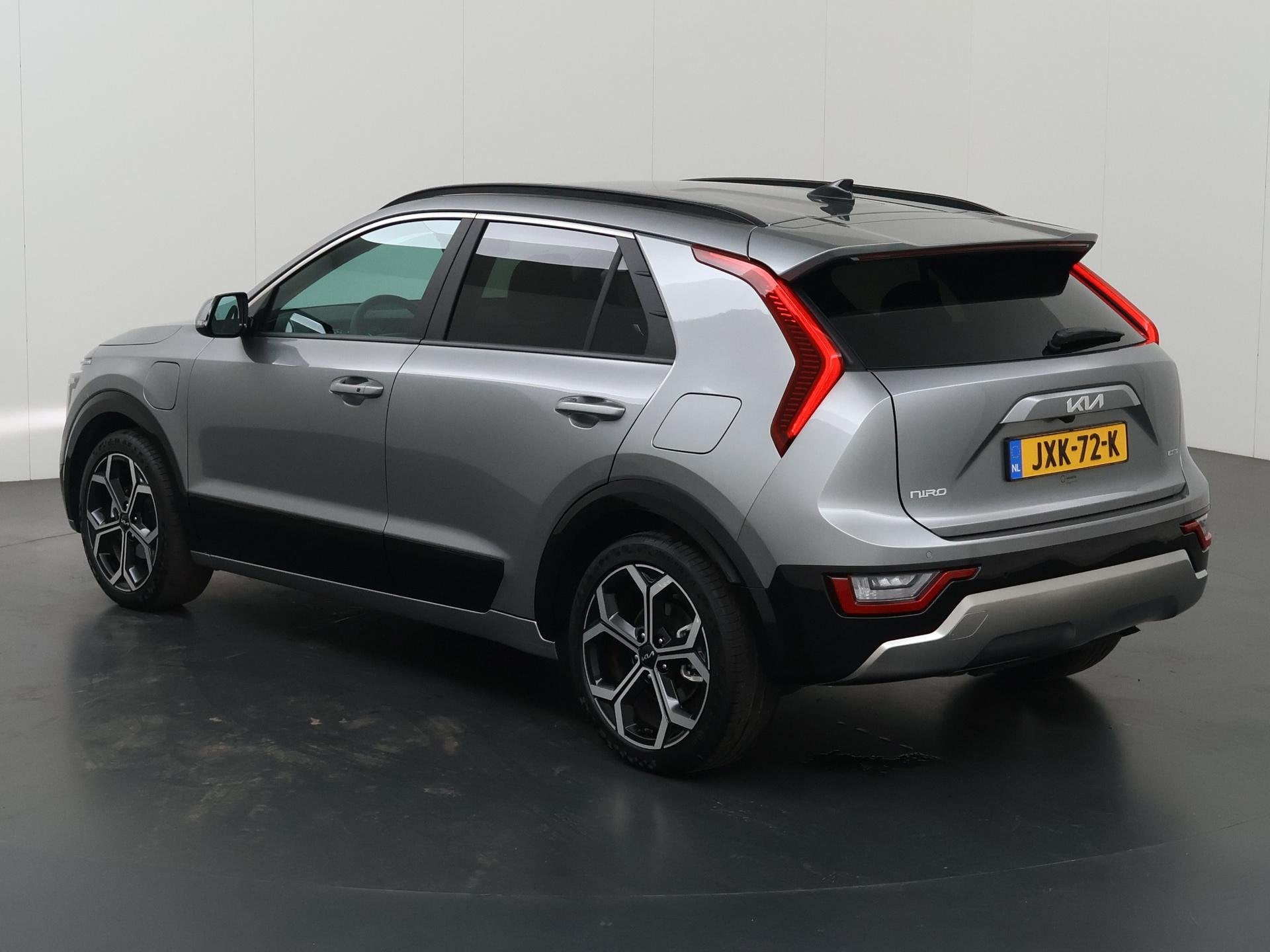 Foto 22 van Kia Niro 1.6 GDi PHEV DynamicPlusLine Edition | 18” lichtm