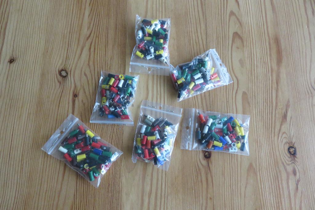 marklin ho stekkers/contra stekkers mix 40 st voor 10 euro, Hobby en Vrije tijd, Transformator of Voeding, Gelijkstroom of Wisselstroom