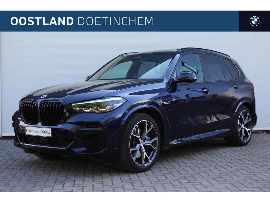 BMW X5 xDrive45e High Executive M Sport Automaat / Trekhaak, Auto's, Metallic lak, Gebruikt, 394 pk, Met garantie (alle)