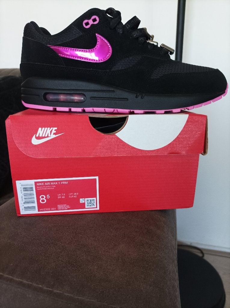 Nike Air Max 1 'Valentine's Day '24' maat 41, Overige kleuren, Nike, Nieuw, Ophalen of Verzenden
