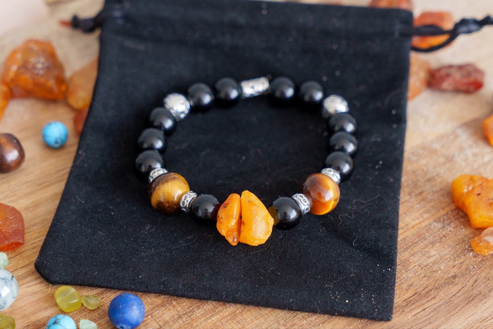 Heren Armband Onyx Tijgeroog Baltisch  onbewerkte Barnsteen, Overige materialen, Zwart, Nieuw, Ophalen of Verzenden