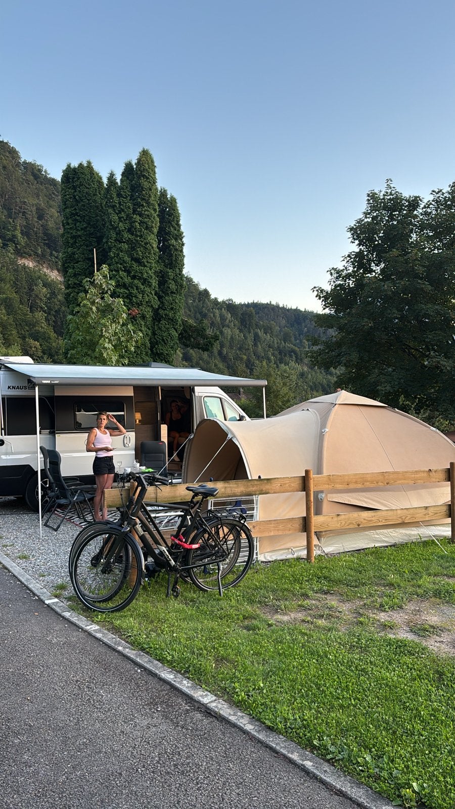 Oppompbare Karsten 260 tent, Ophalen, Gebruikt, Tot en met 5
