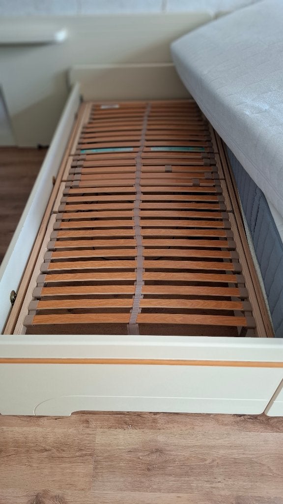 electrische lattenbodems samen €50, Ophalen, 90 cm, Eenpersoons, Zo goed als nieuw