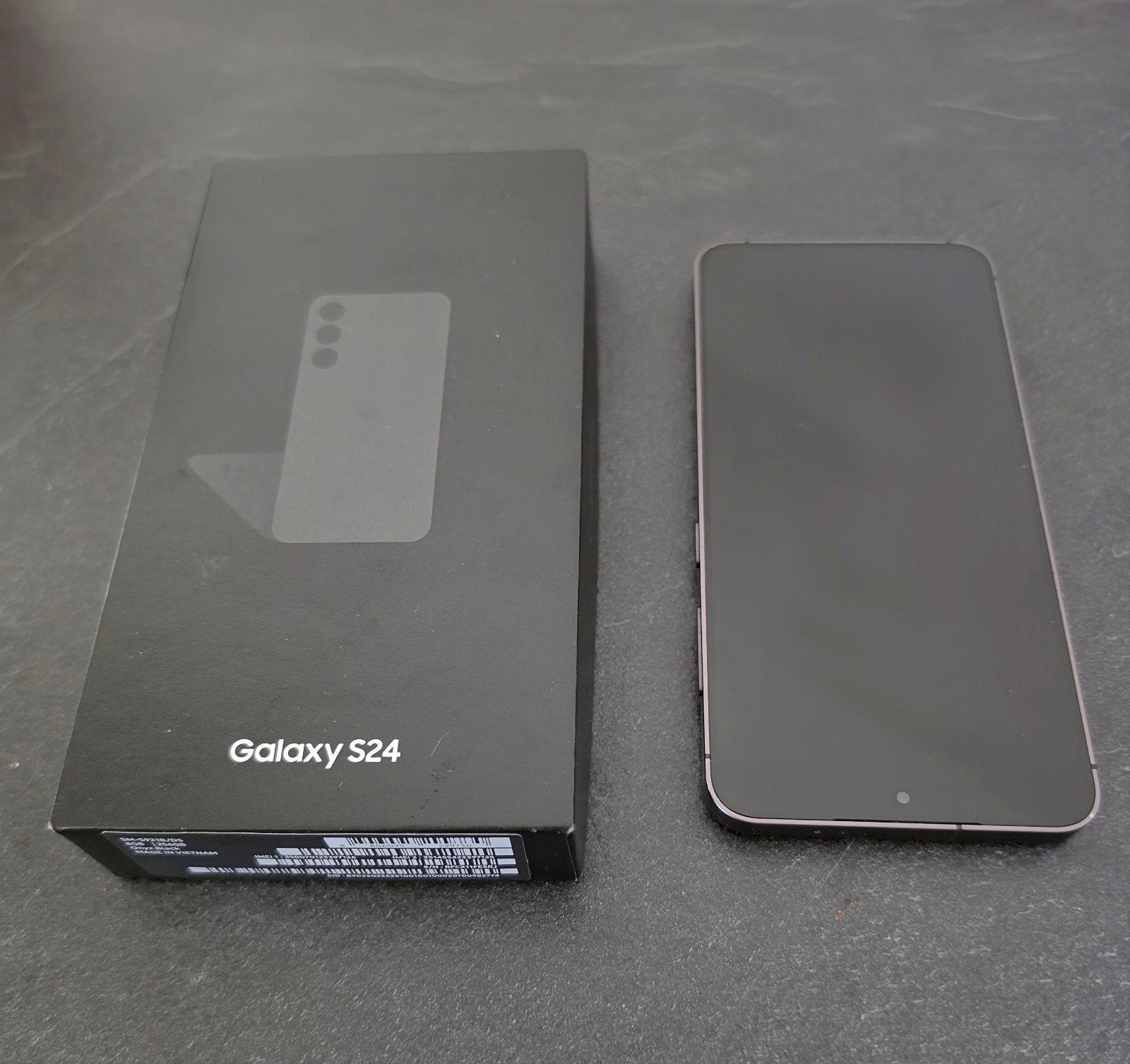 Samsung S24 256 GB - Zo goed als nieuw met screenprotector, Galaxy S24, Zwart, Touchscreen, Ophalen of Verzenden