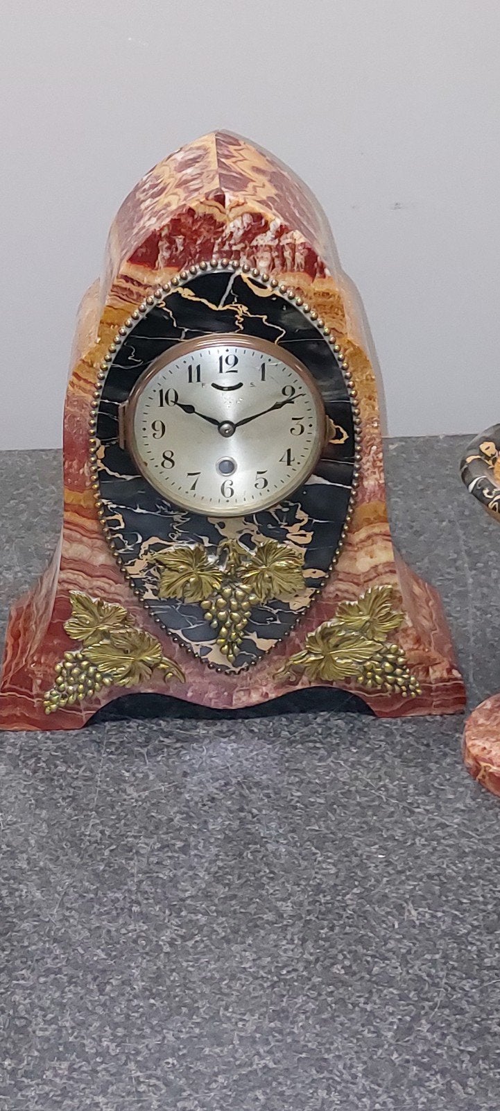 Antieke marmeren pendule met kandelaars, Antiek en Kunst, Ophalen