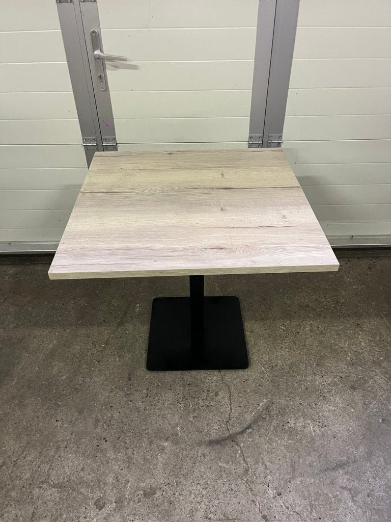 22 stuks horeca Bistro horeca restaurant tafels 80x80 cm, Ophalen