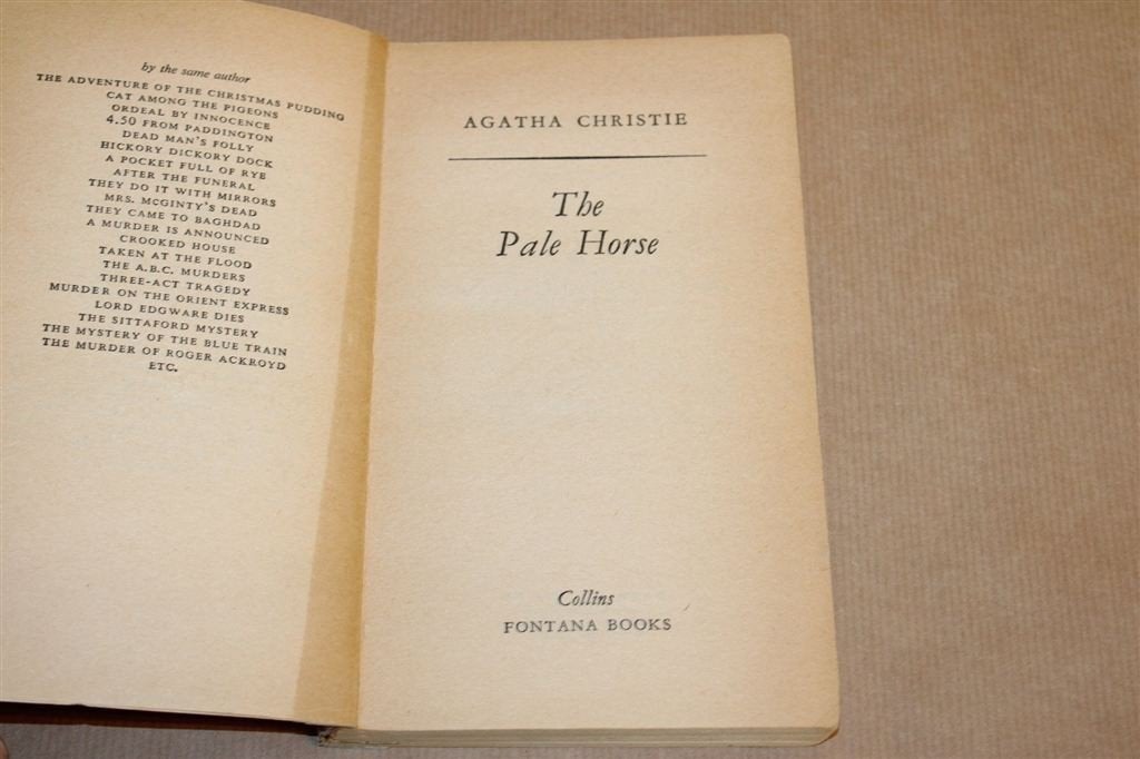 The Pale Horse — Agatha Christie, Vintage 1e Druk 1964, Boeken, Ophalen of Verzenden, Gelezen