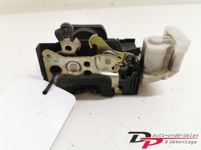 Deurslot Mechaniek 2Deurs links van een Fiat Punto, Auto-onderdelen, Gebruikt, -, -, Ophalen of Verzenden