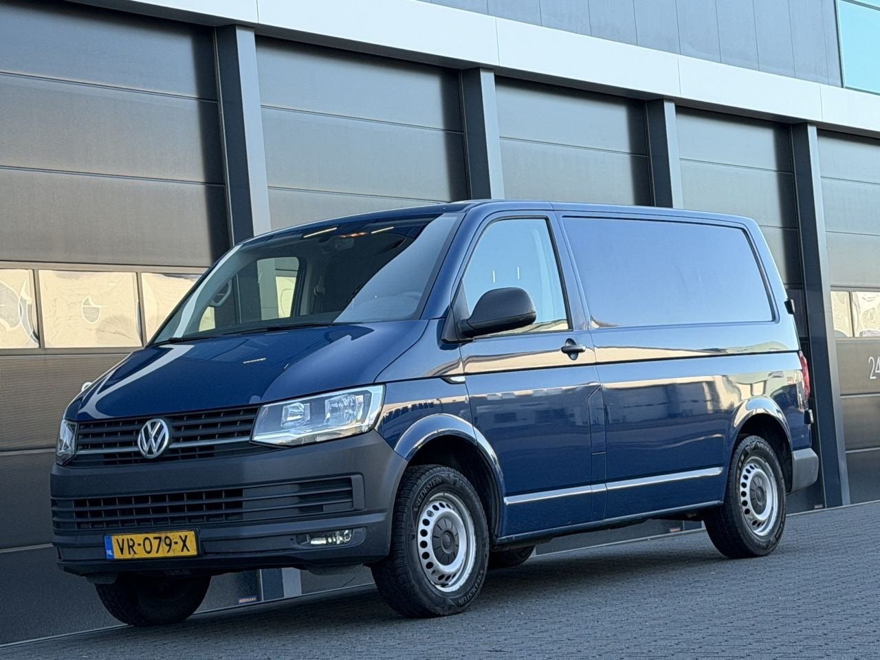Volkswagen Transporter 2.0 TDI 3-PERS Airco (bj 2015), Auto's, 15 km/l, 4 cilinders, Elektrische ramen, Bedrijf