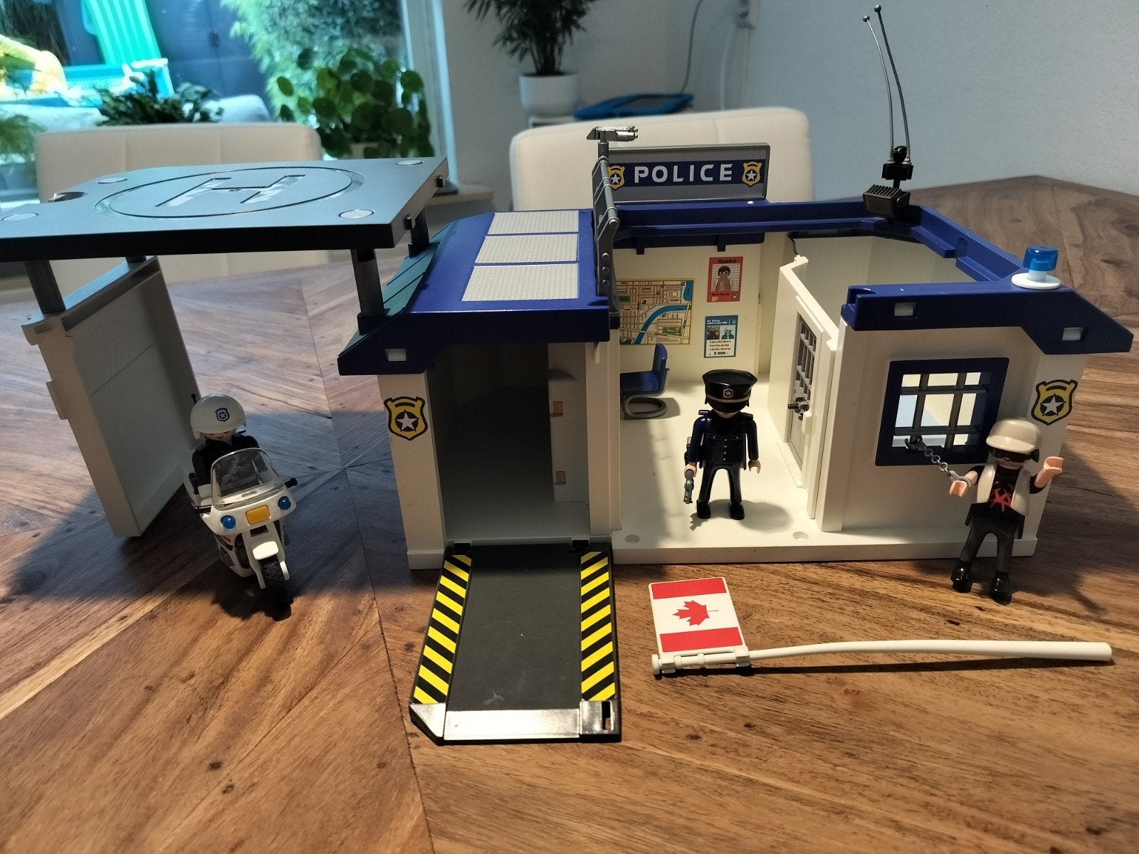 Playmobil City Action Politiebureau met helikopterplatform, Kinderen en Baby's, Speelgoed | Playmobil, Gebruikt, Gebouw, Complete set