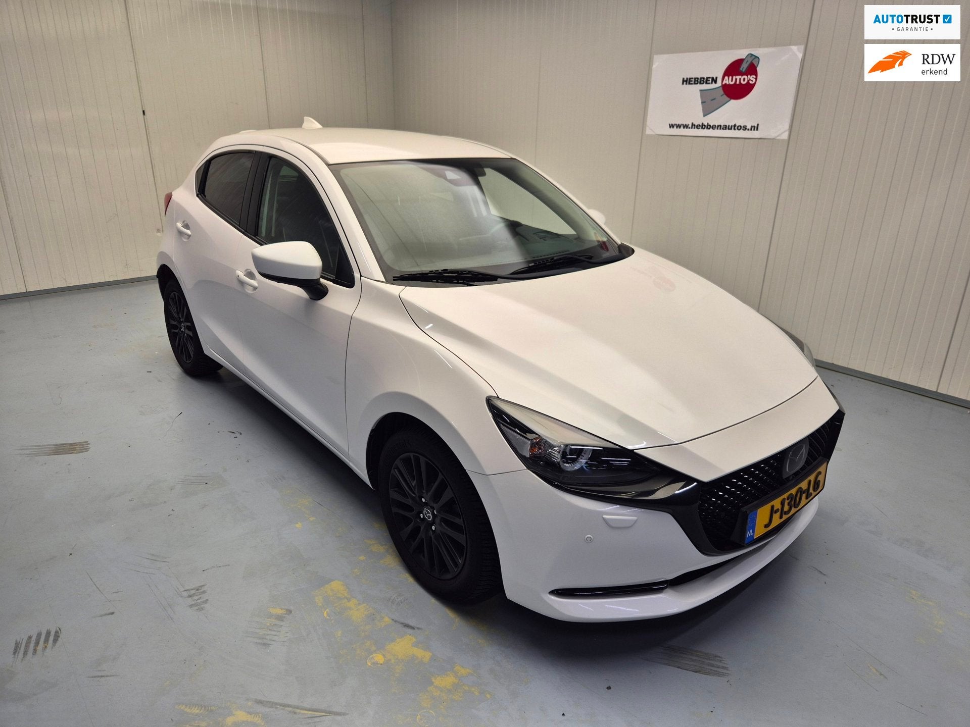 Mazda 2 1.5 Skyactiv-G Signature Navi Camera Ecc Cruise Cont, Auto's, Mazda, Voorwielaandrijving, 4 cilinders, Wit, Origineel Nederlands