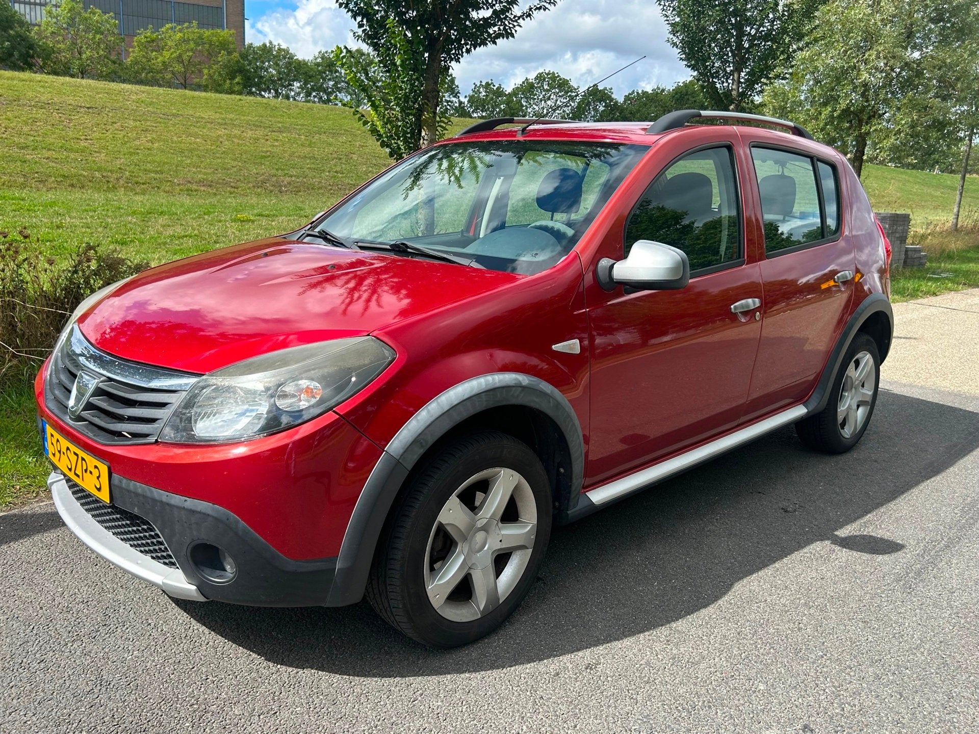 Dacia Sandero 1.6 Stepway, Auto's, Voorwielaandrijving, Stof, Zwart, 4 cilinders
