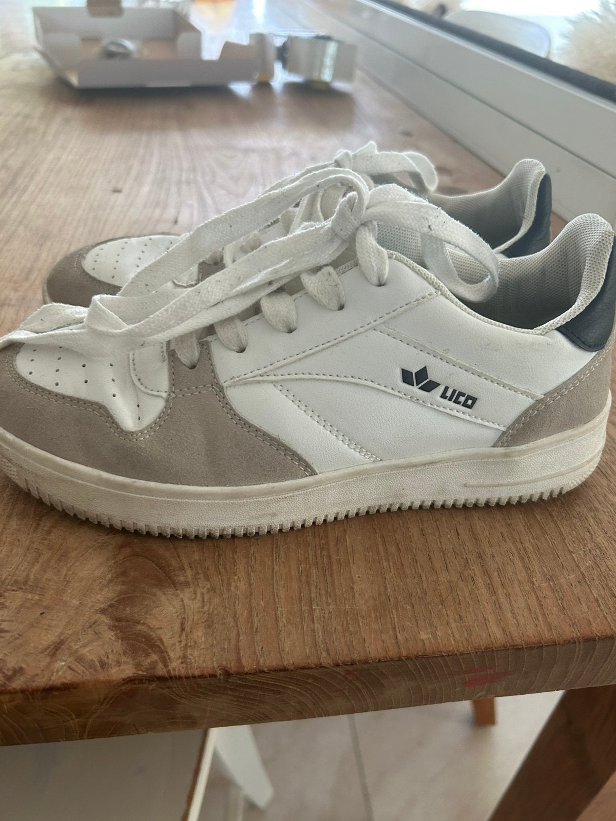 Lico sneakers maat 38,5, Ophalen of Verzenden, Zo goed als nieuw, Jongen, Schoenen