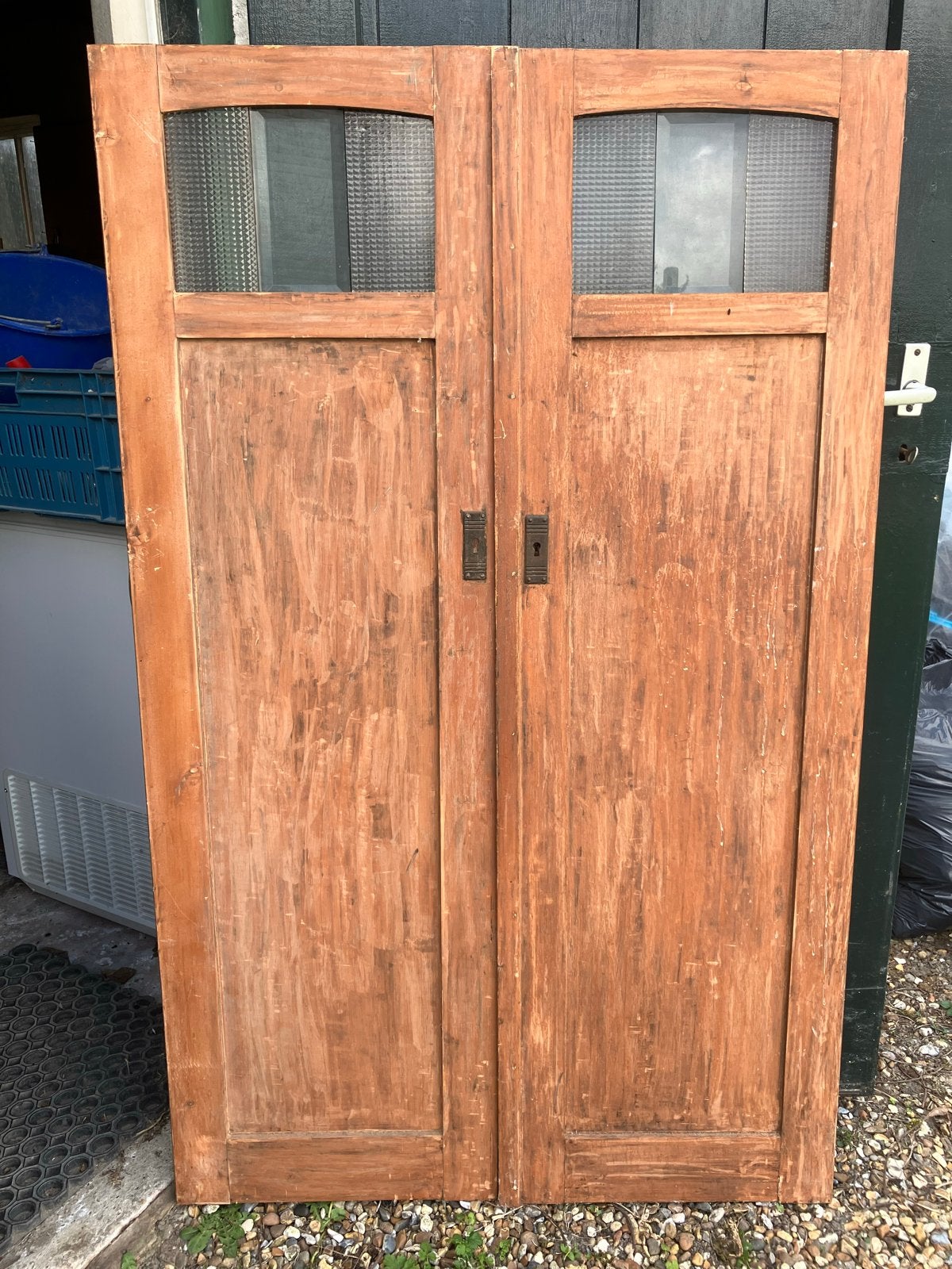 2 Oude Houten Kastdeurtjes Brocante met Glas, Antiek en Kunst, Ophalen of Verzenden