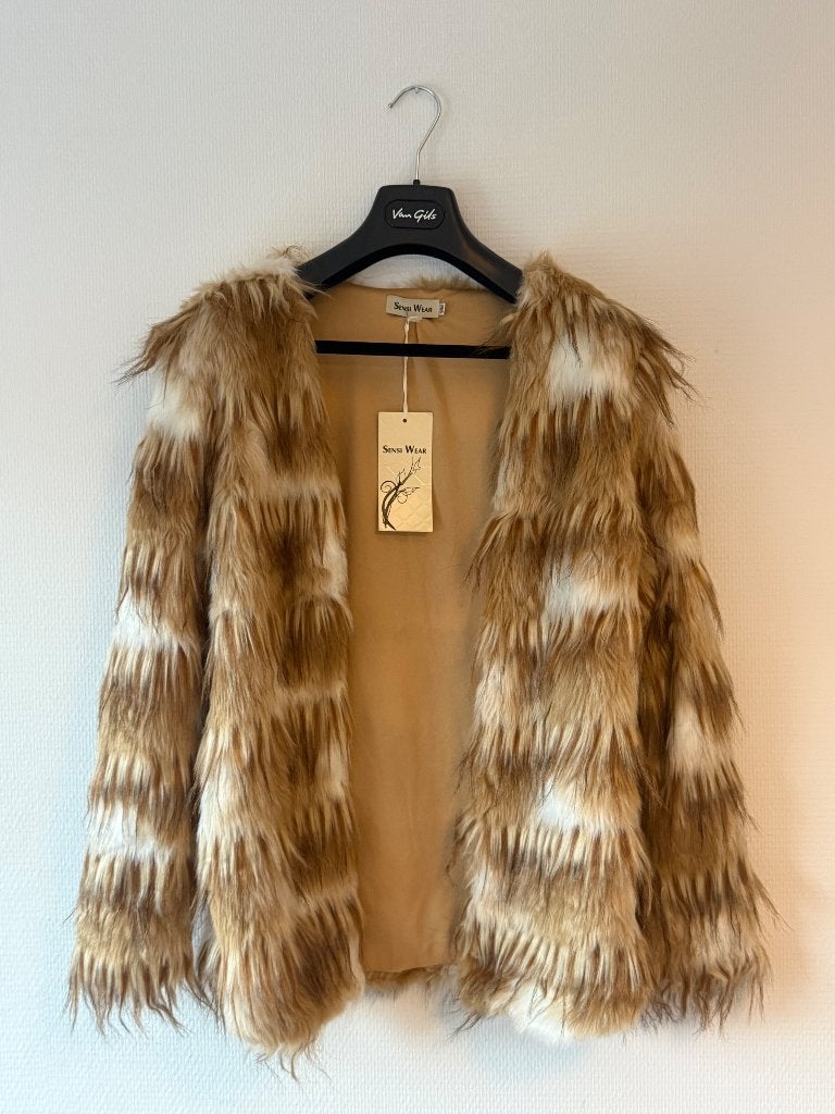 NIEUW fluffy faux fur jas  (S/M), Maat 38/40 (M), Verzenden, Beige, Nieuw