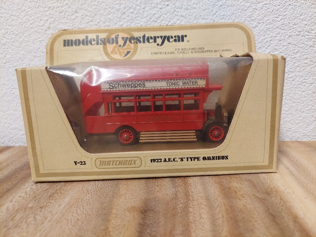 Matchbox Models of yesteryear 1:43 Y-23 1922 A.E.C., Hobby en Vrije tijd, Modelauto's | 1:43, Nieuw, Ophalen of Verzenden, Matchbox