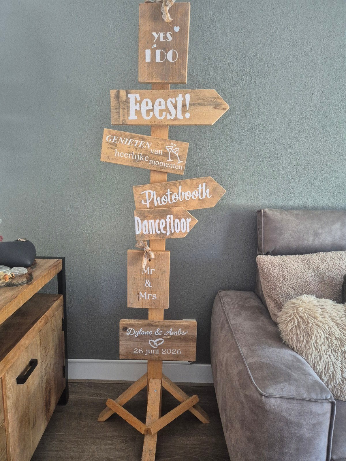 Houten Wegwijzer Bruiloft Decoratie, Ophalen, Zo goed als nieuw, Versiering, Geboorte of Huwelijk