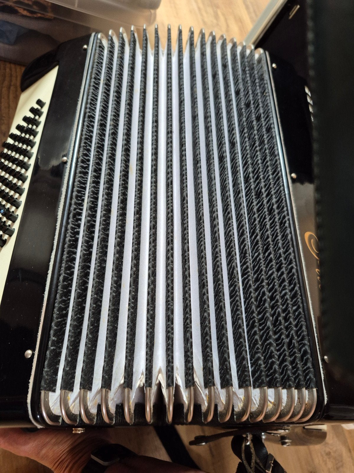 Paoloni Accordeon - gebruikt, inclusief koffer, Muziek en Instrumenten, Accordeons, Gebruikt, Overige formaten, Met koffer, Toetsaccordeon