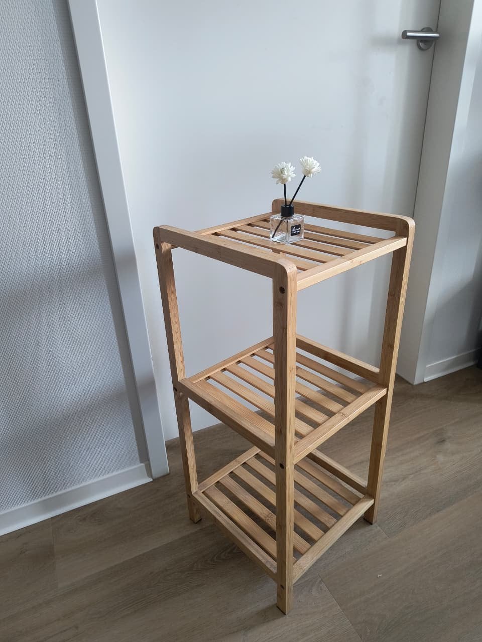 Bamboo Side Table / Storage Shelf – 3 Tier, Huis en Inrichting, Woonaccessoires | Etagères, Ophalen, Zo goed als nieuw