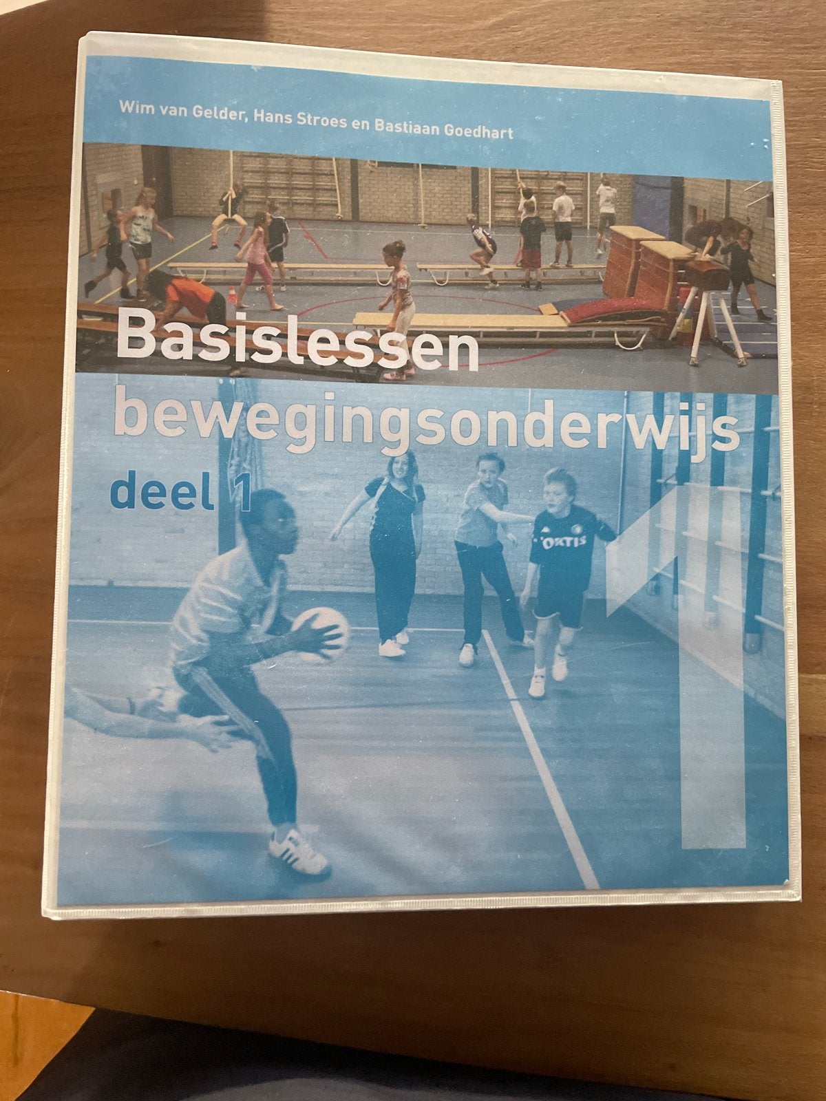 Basislessen bewegingsonderwijs deel 1, Boeken, Ophalen of Verzenden, Zo goed als nieuw, Overige niveaus, Overige vakken