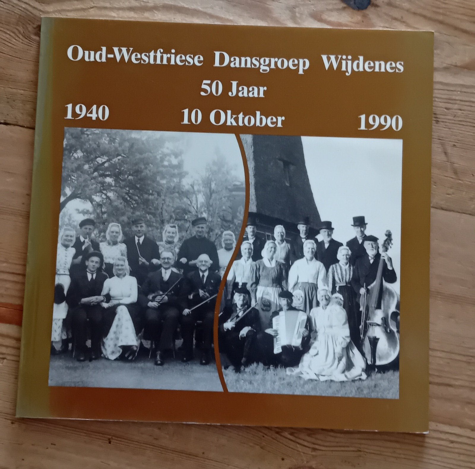 Oud-Westfriese Dansgroep Wijdenes 50 Jaar 1940-1990, Boeken, Ophalen of Verzenden, Zo goed als nieuw