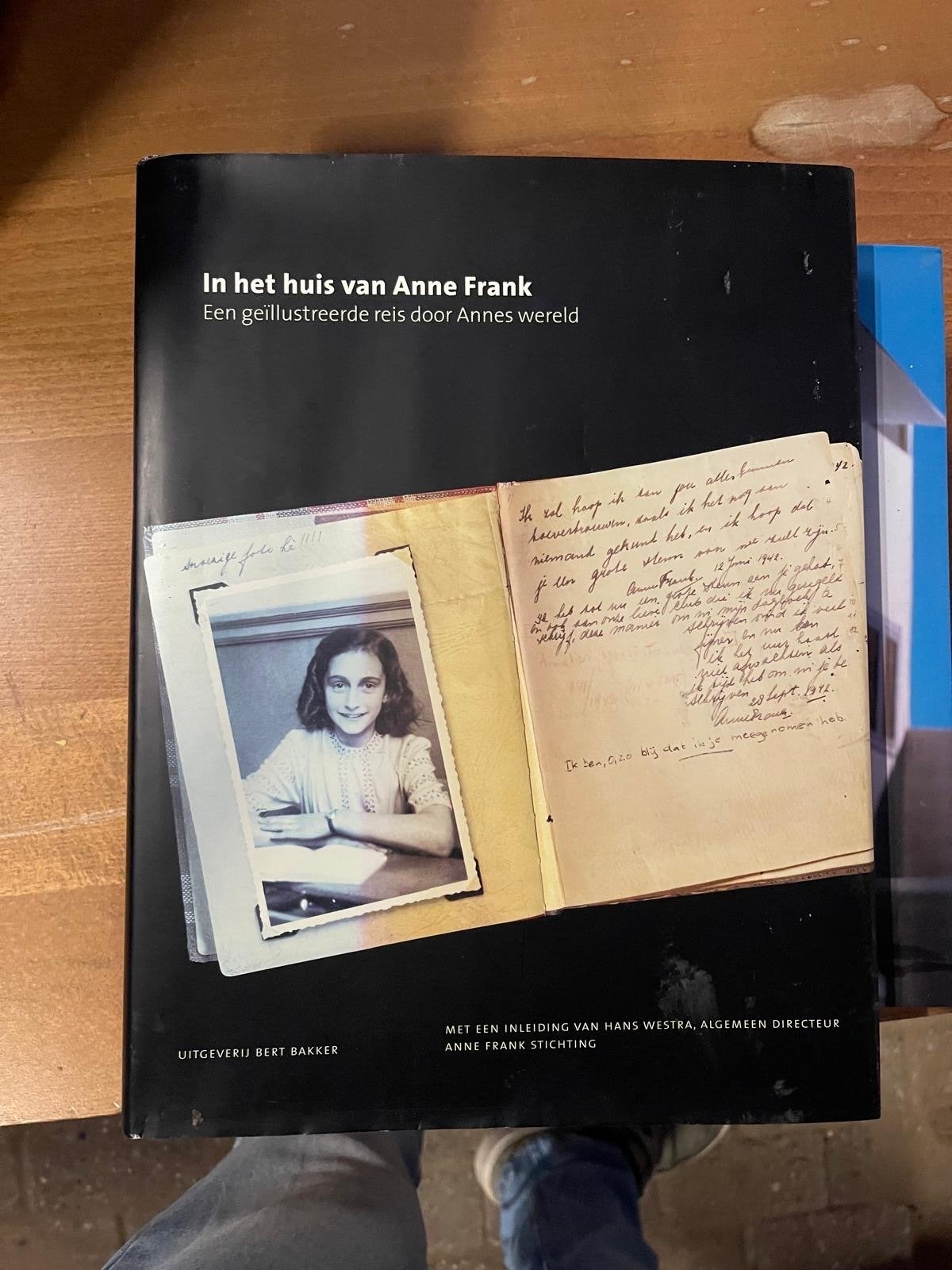 In het huis van Anne Frank - Geïllustreerde reis, Boeken, Ophalen of Verzenden, Tweede Wereldoorlog, Zo goed als nieuw, Overige onderwerpen