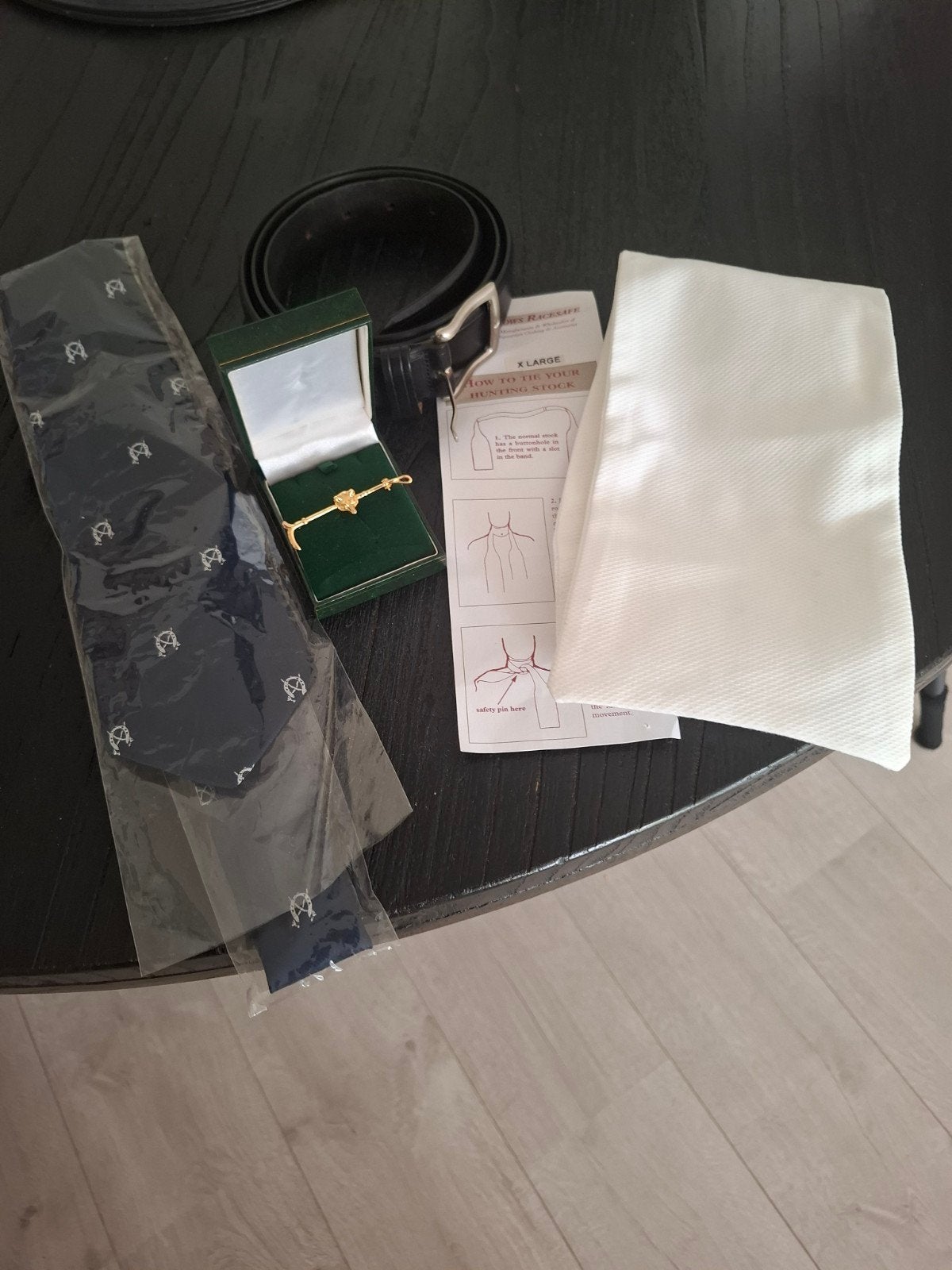 jachtspeld, plastron,riem en stropdas, Ophalen of Verzenden