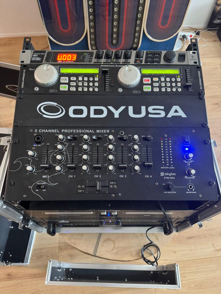 Geluidskast met bose speakers (MOET SNEL WEG), Ophalen, Zo goed als nieuw, Dj-set, Overige merken