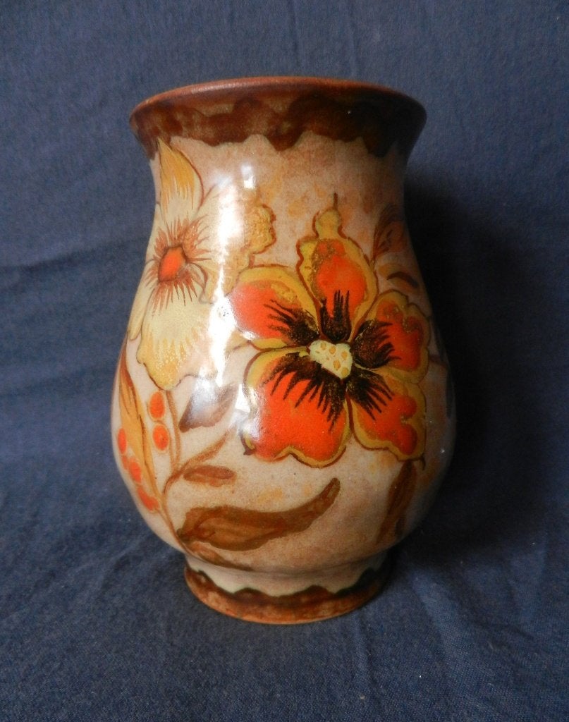 Plateel vaas decor m bloemen Kon. Zuid Holland Gouda h.12,0, Antiek en Kunst, Antiek | Keramiek en Aardewerk, Ophalen of Verzenden