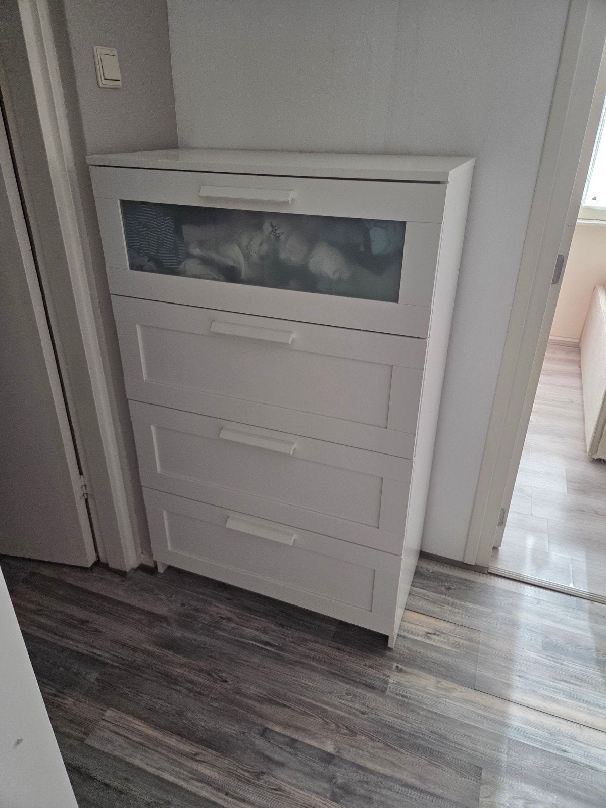Witte ladekast met glazen ladefront Ikea Brimnes, Ophalen, Gebruikt, Glas, 100 tot 150 cm