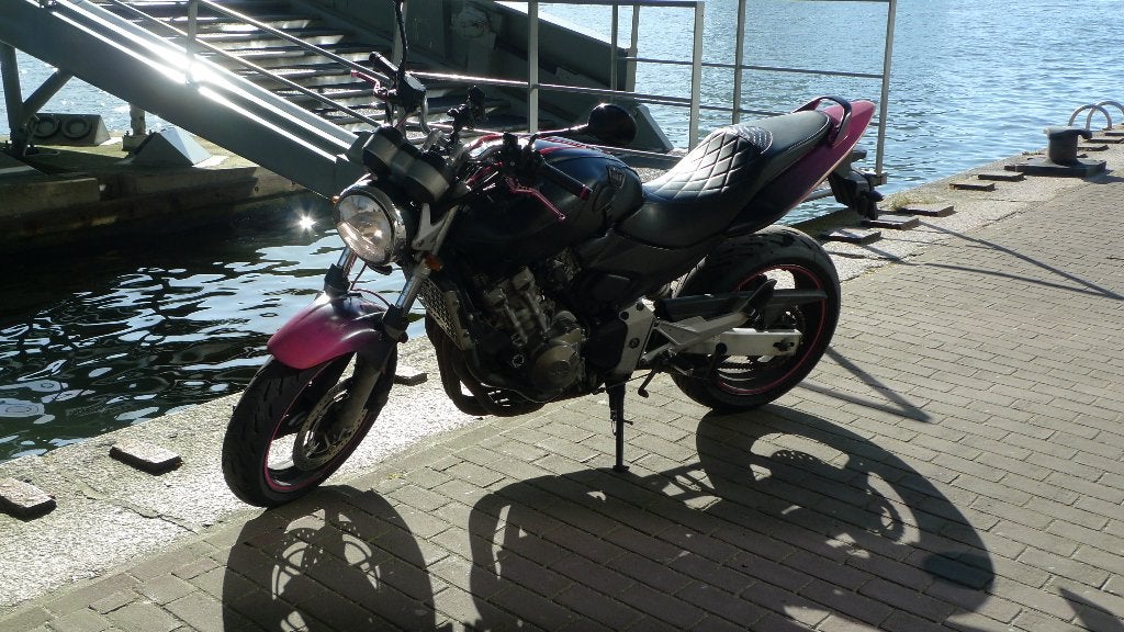 Karaktervolle Honda Hornet CB600F (2004) – Klusproject