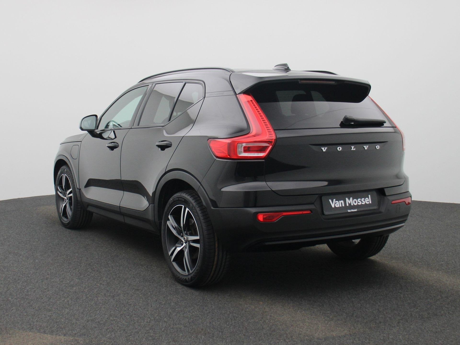 Volvo XC40 1.5 T4 Recharge R-Design Expression | PANO-SCHUIF, Auto's, 12 maanden, Stof, Euro 6, 1712 kg