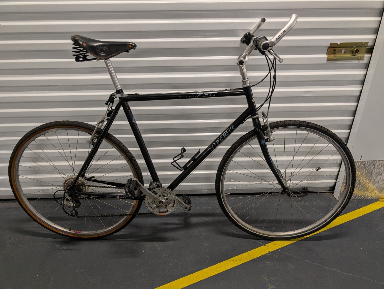 Trek 730, Fietsen en Brommers, Overige merken, Velgrem, Ophalen of Verzenden, Zo goed als nieuw