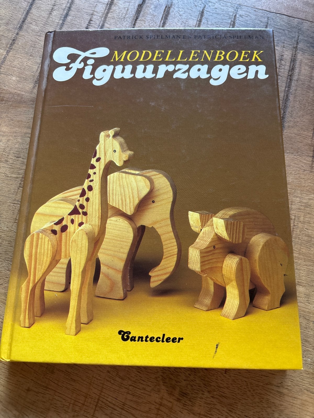 Modellenboek Figuurzagen Hardcover - Zo goed als nieuw, Boeken, Ophalen of Verzenden, Zo goed als nieuw, Houtbewerking