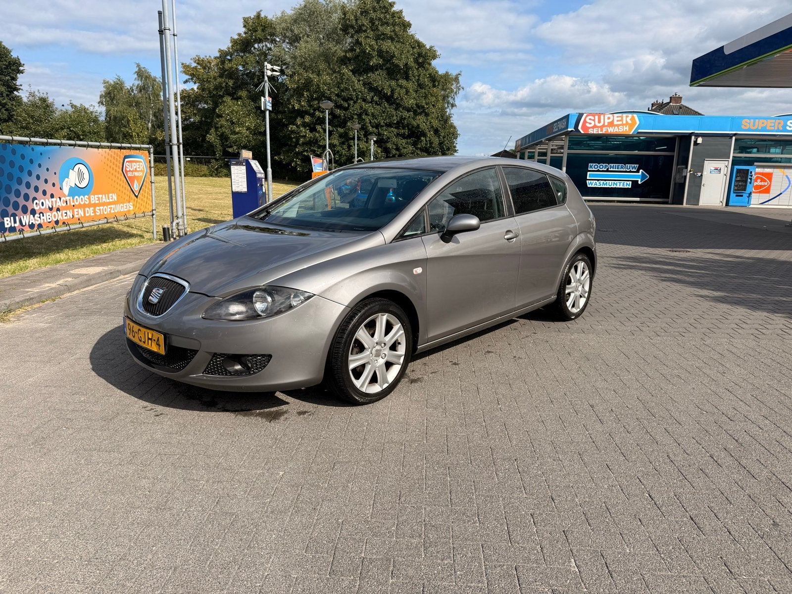 Seat Leon 1.6 75KW 2008 Grijs, Auto's, Seat, 4 cilinders, Leon, Particulier, Zilver of Grijs