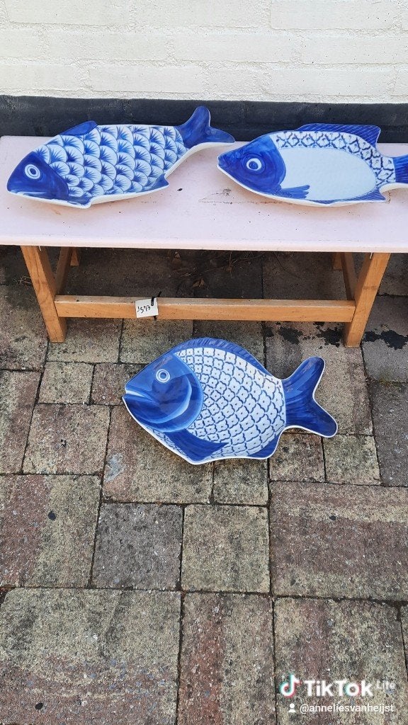 Decoratieve Visschalen - Blauw en Wit Keramiek, Ophalen of Verzenden