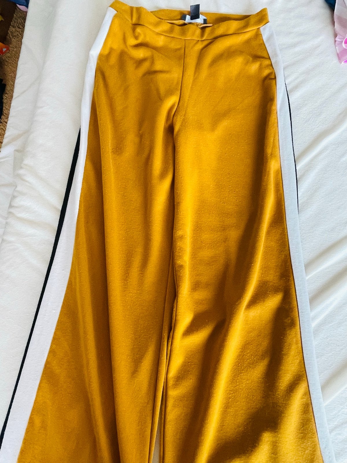 Primark Gele Broek met Zijstrepen - Maat 40, Maat 38/40 (M), Geel, Ophalen of Verzenden, Lang