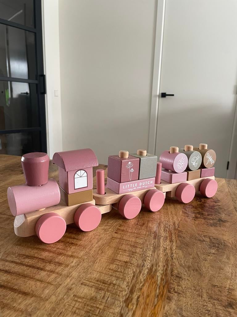 Little Dutch Houten Trein Roze - Zo goed als nieuw, Kinderen en Baby's, Speelgoed | Houten speelgoed, Ophalen of Verzenden, Zo goed als nieuw