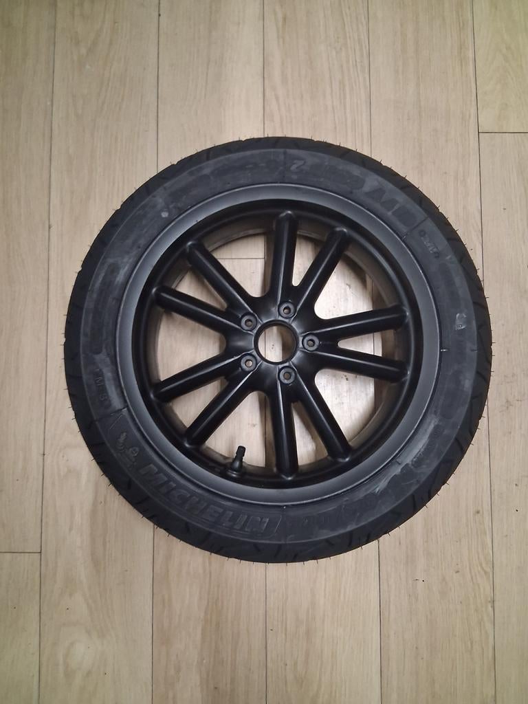 Piaggio mp3 / gilera fuoco achter velg met nieuwe band, Ophalen of Verzenden, Nieuw