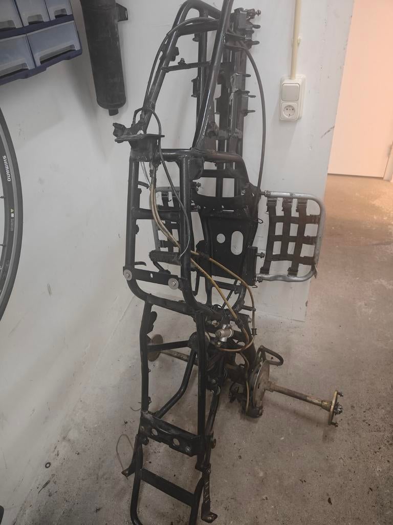 Shineray 250cc frame en onderdelen, Ophalen of Verzenden