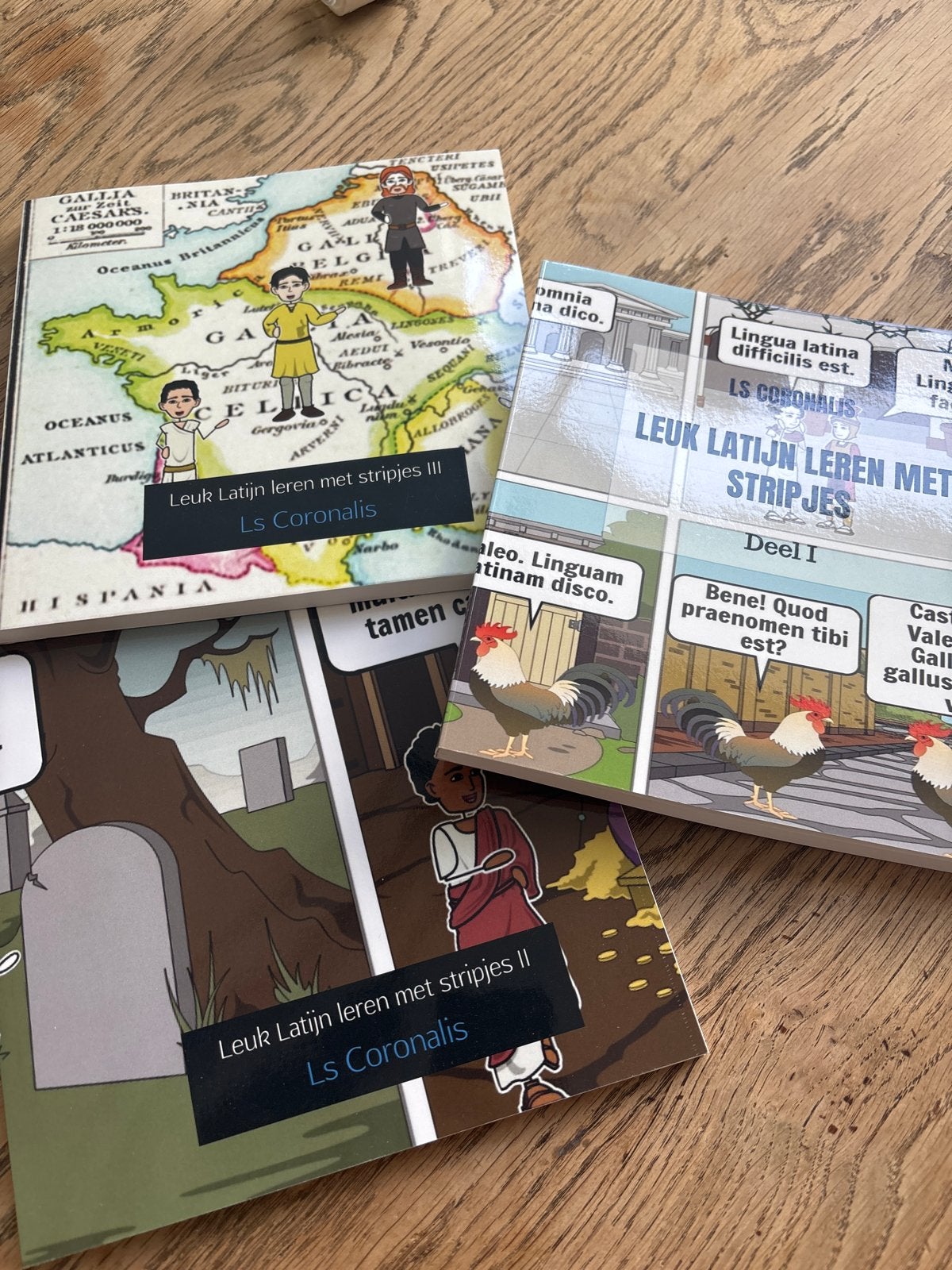 Leuk Latijn Leren met Stripjes - Deel I, II en III, Latijn, Nederlands, Non-fictie, Nieuw, Ophalen of Verzenden
