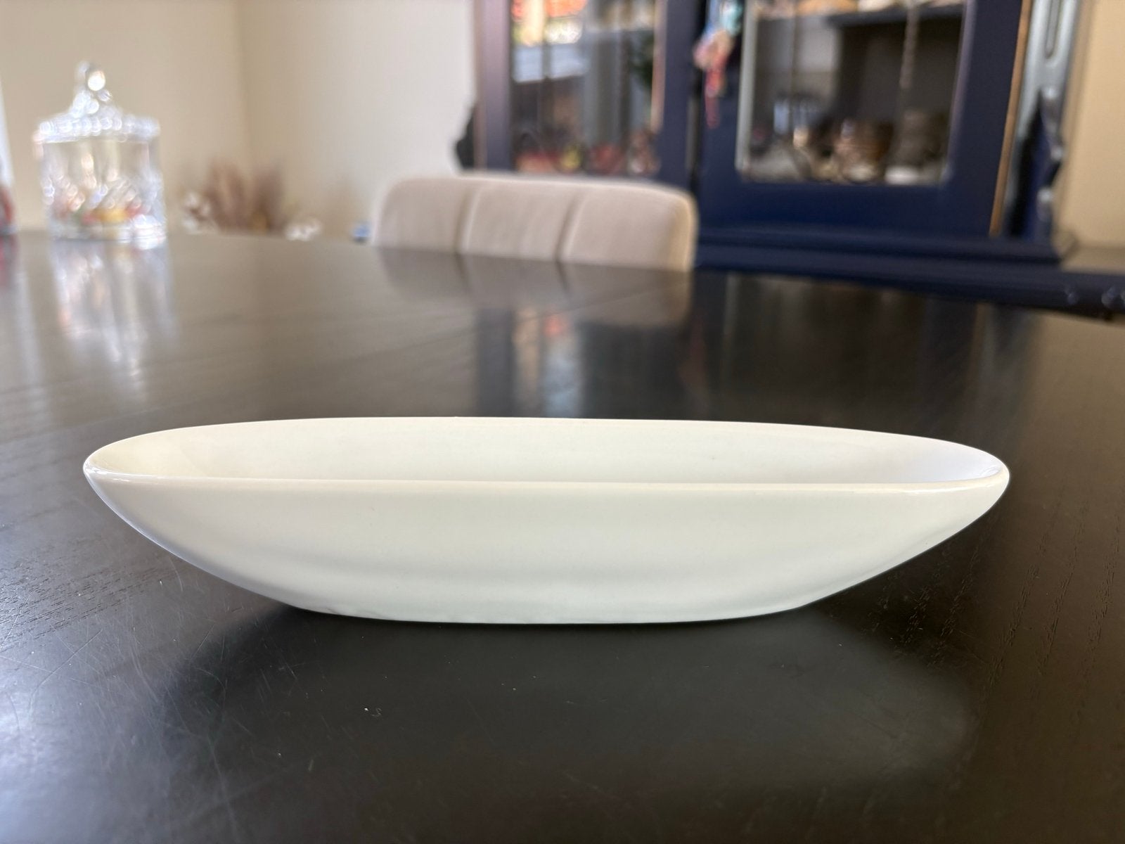 Wit porseleinen olijvenschaaltje / tapas bootje 20 cm, Ophalen, Keramiek, Modern, Schaal of Schalen