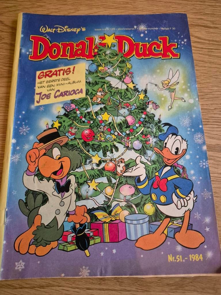 Donald Duck Weekblad Nr. 51 - 1984 met mini-album vintage, Boeken, Stripboeken, Gelezen, Eén stripboek, Ophalen of Verzenden, Walt Disney  Donald duck