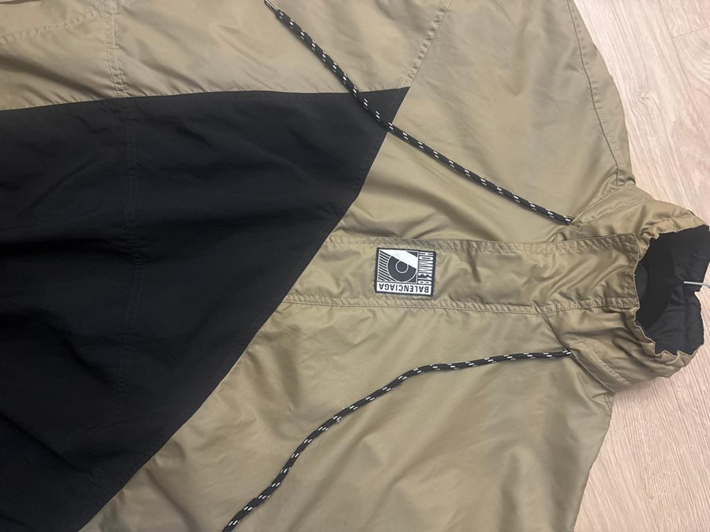 Exclusieve Balenciaga Homme 18 windbreaker - Maat M/L, Ophalen of Verzenden, Zo goed als nieuw, Maat 48/50 (M), Beige